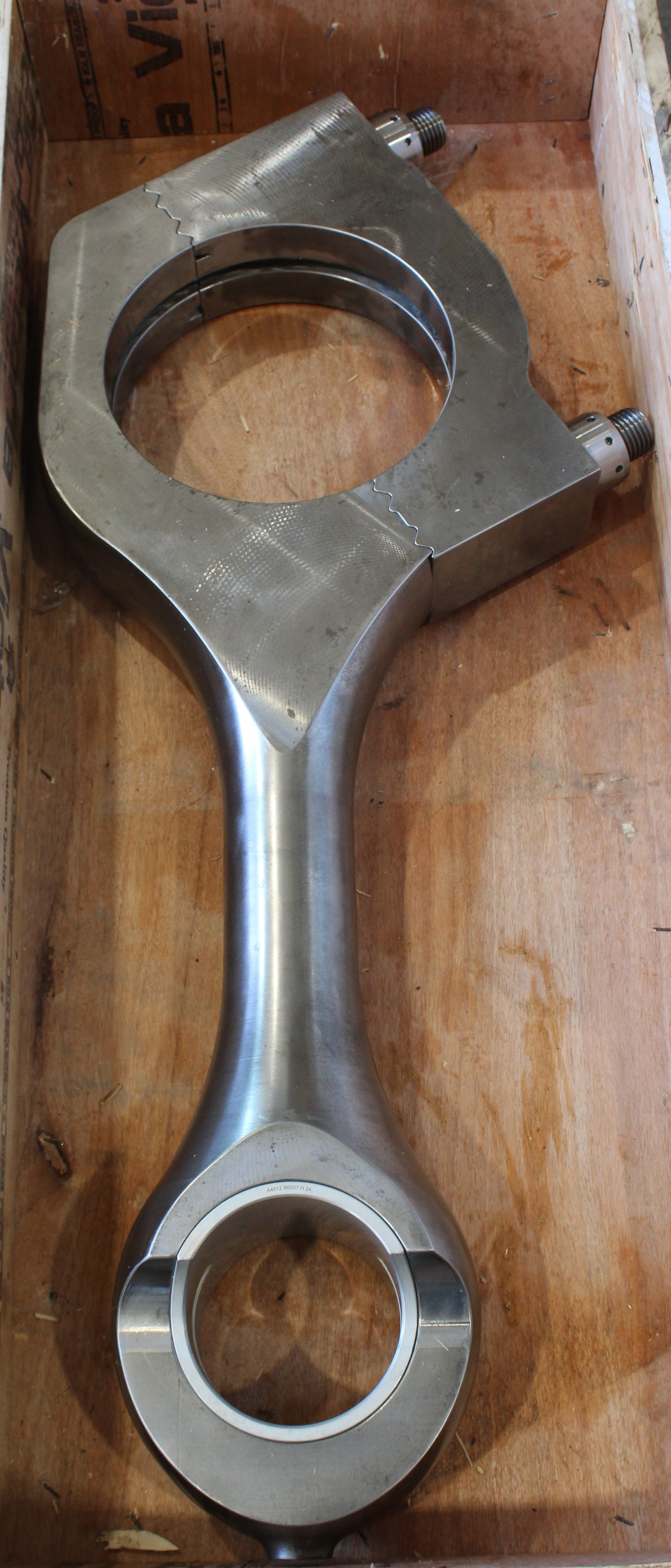 WARTSILA WV32 Connecting Rod "O" Profile