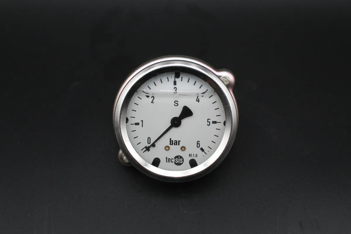 DEUTZ 628-D628-S/BVM628 Pressure Gauge