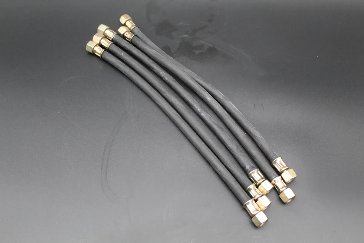 DEUTZ 816-D816-S/B/AM816 Hose Assembly