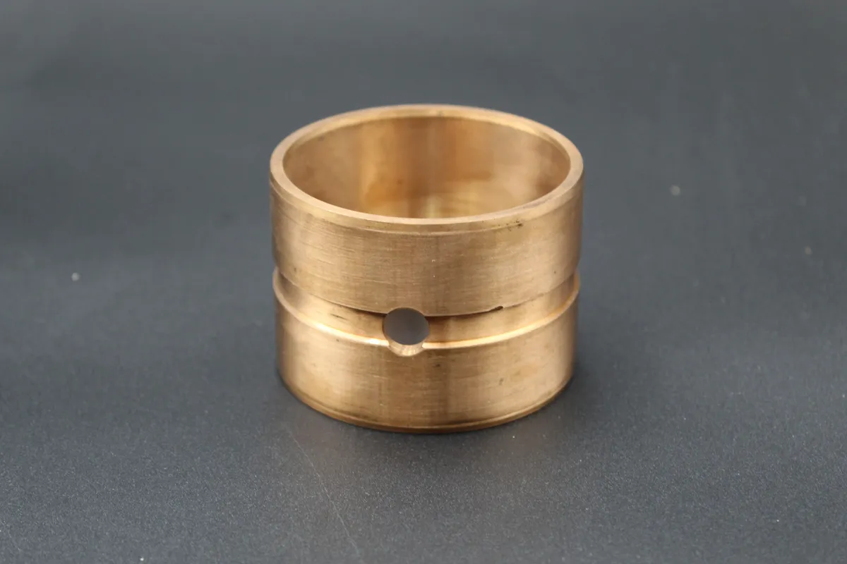 DEUTZ 540-D540-R/S/BVM540 Bush