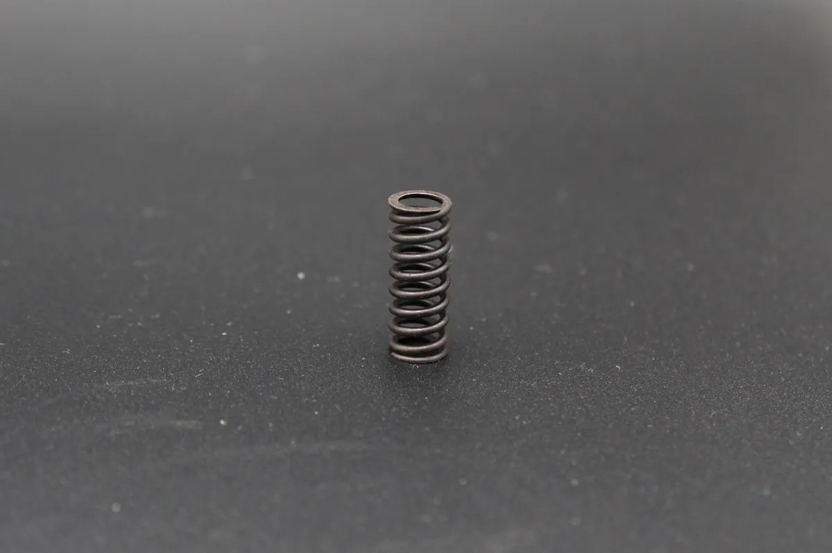 DEUTZ 628-D628-S/BVM628 Compression Spring