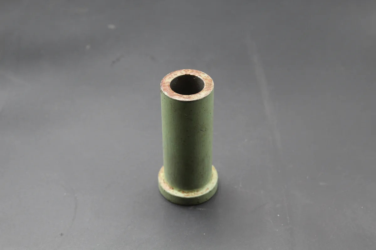 DEUTZ 540-D540-R/S/BVM540 Bush