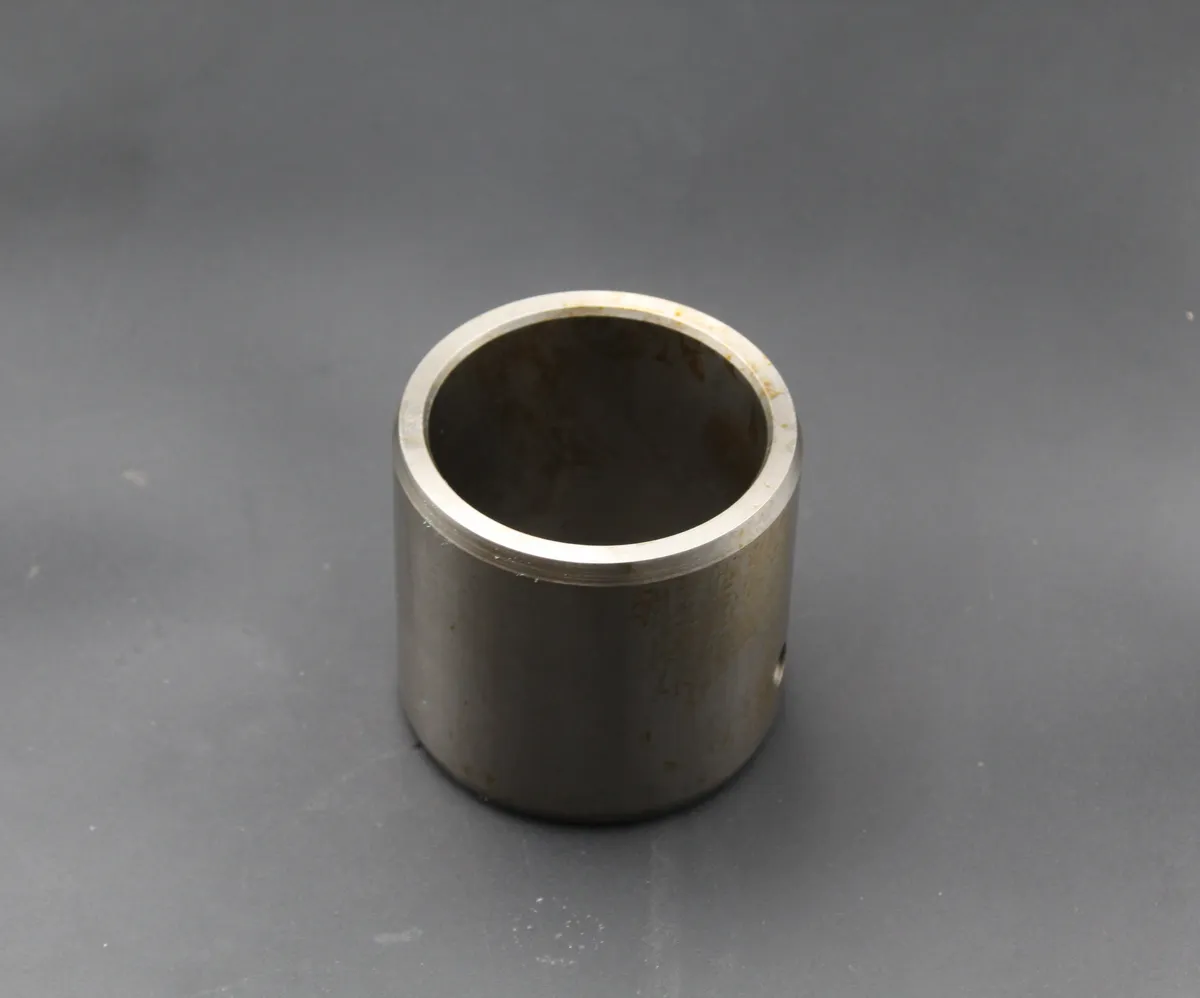 DEUTZ 528-D528-R/S/BAM528 Bearing Bush DEUTZ 528-D528-R/S/BAM528 Bearing Bush