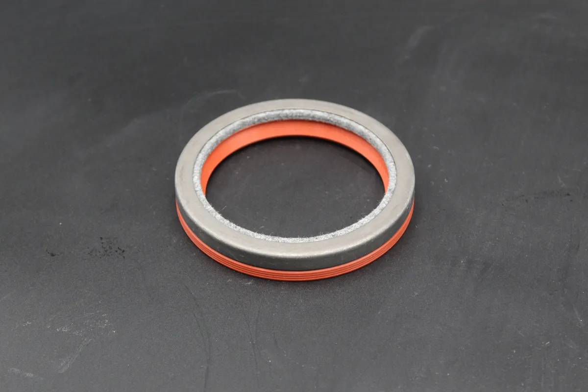 DEUTZ MWM TD226 Rotary Shaft Seal