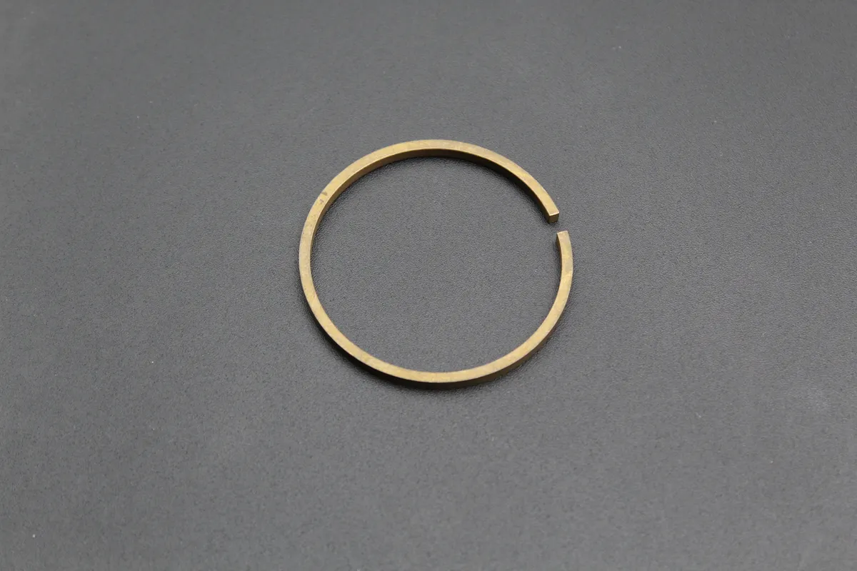 DEUTZ 528-D528-R/S/BAM528 Compression Ring