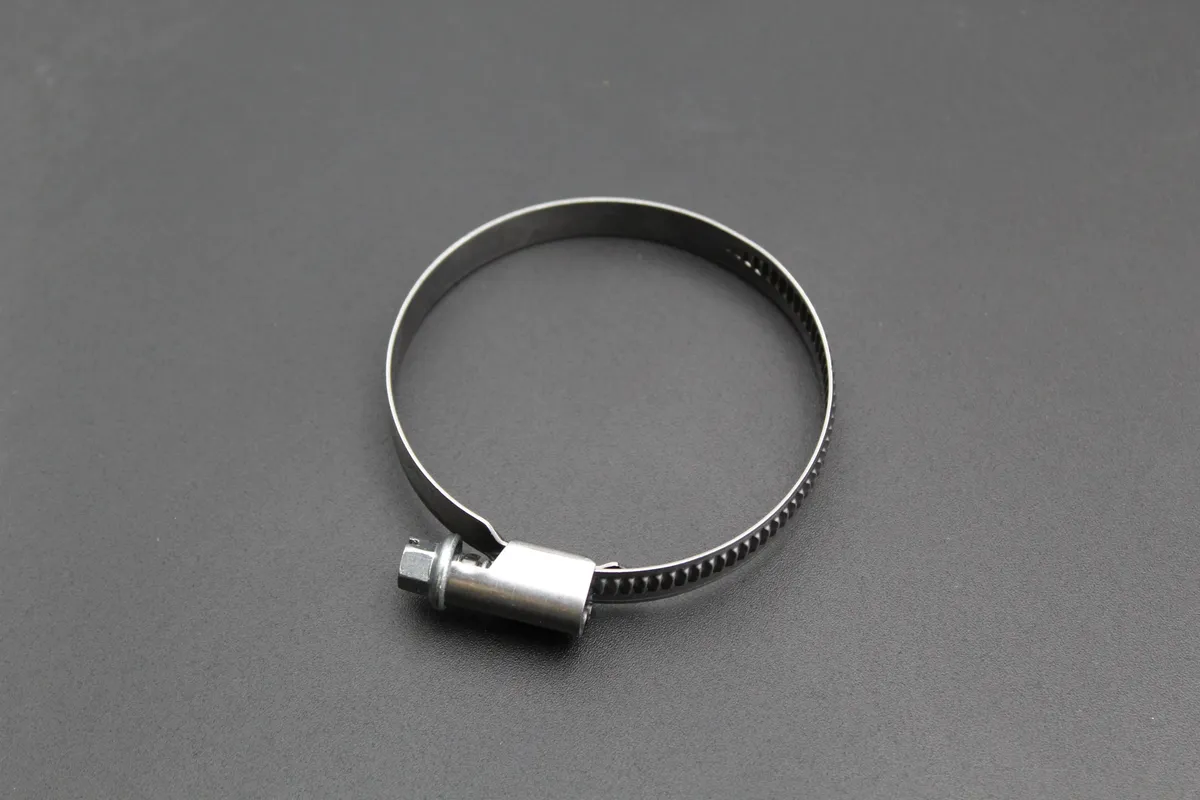 DEUTZ MWM D232-D234 Hose Clip