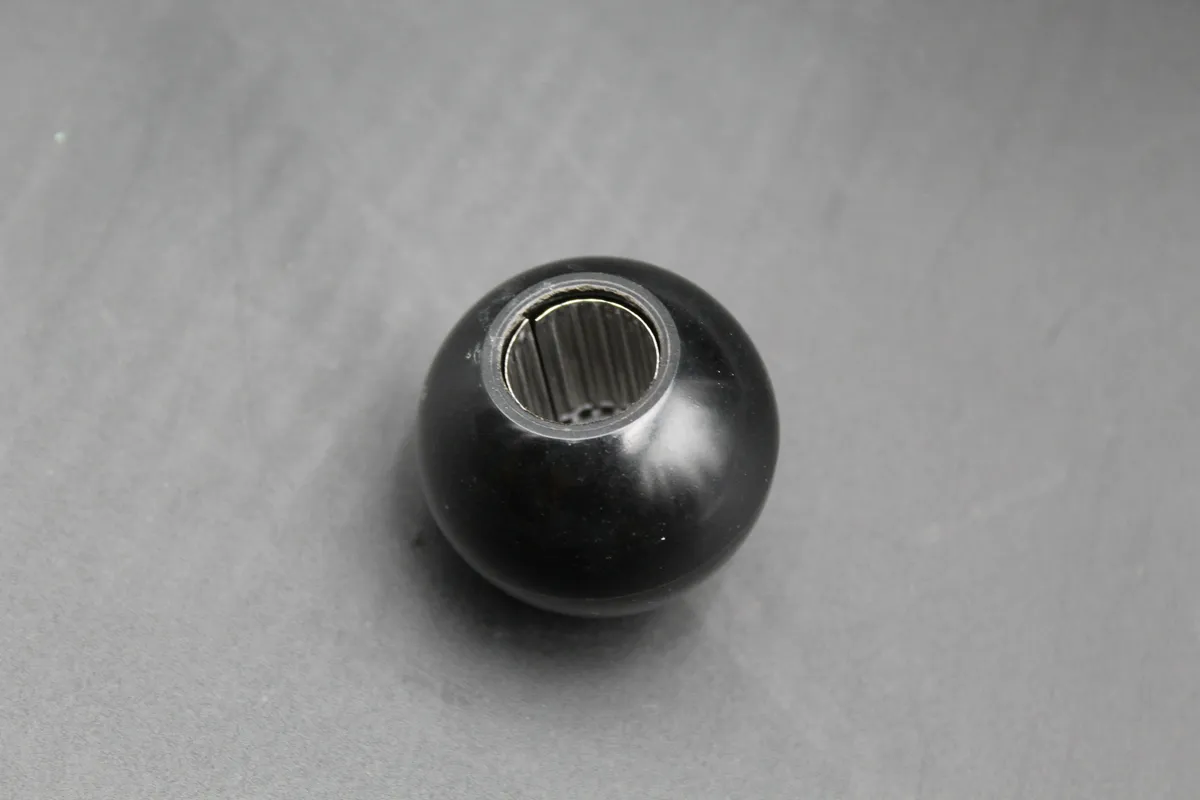 DEUTZ  Ball Knob