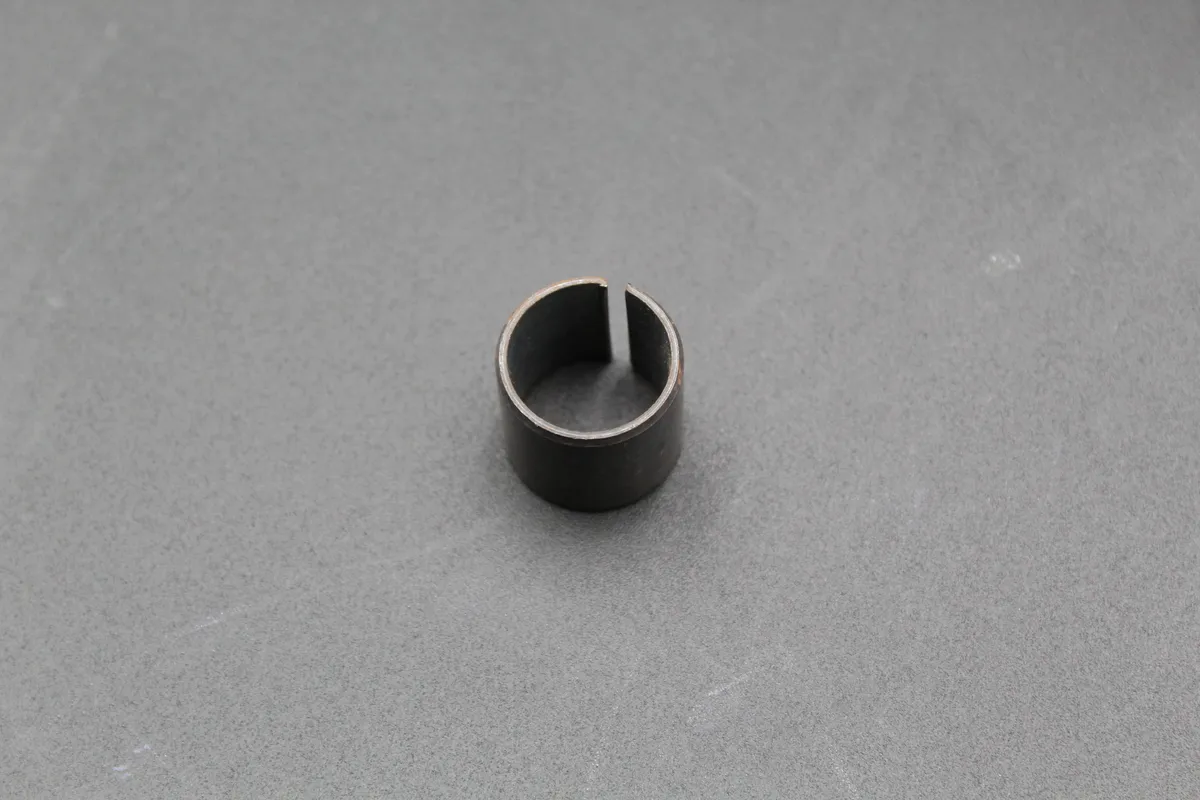 DEUTZ  Clamping Bush