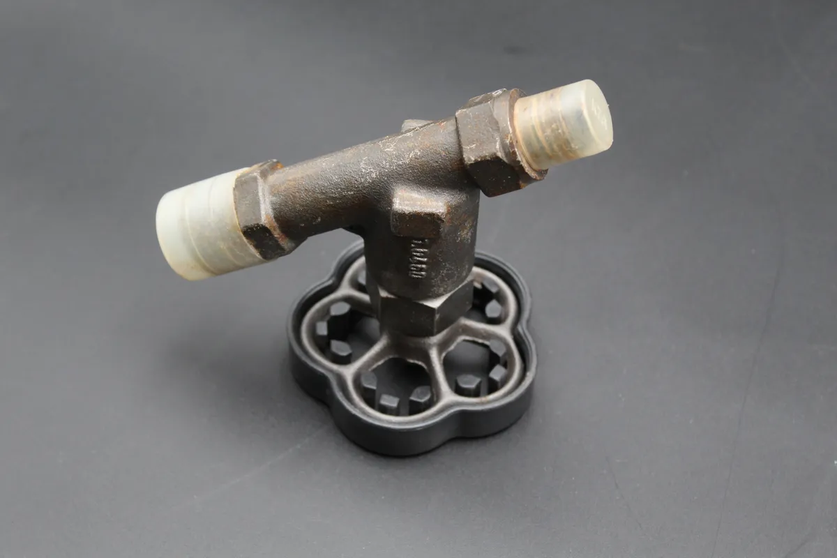 DEUTZ 540-D540-R/S/BVM540 Indicator Valve DEUTZ 540-D540-R/S/BVM540 Indicator Valve