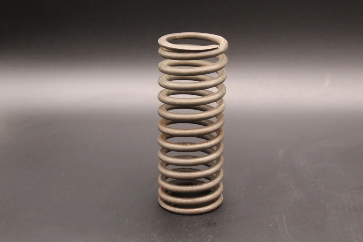 DEUTZ  Helical Spring