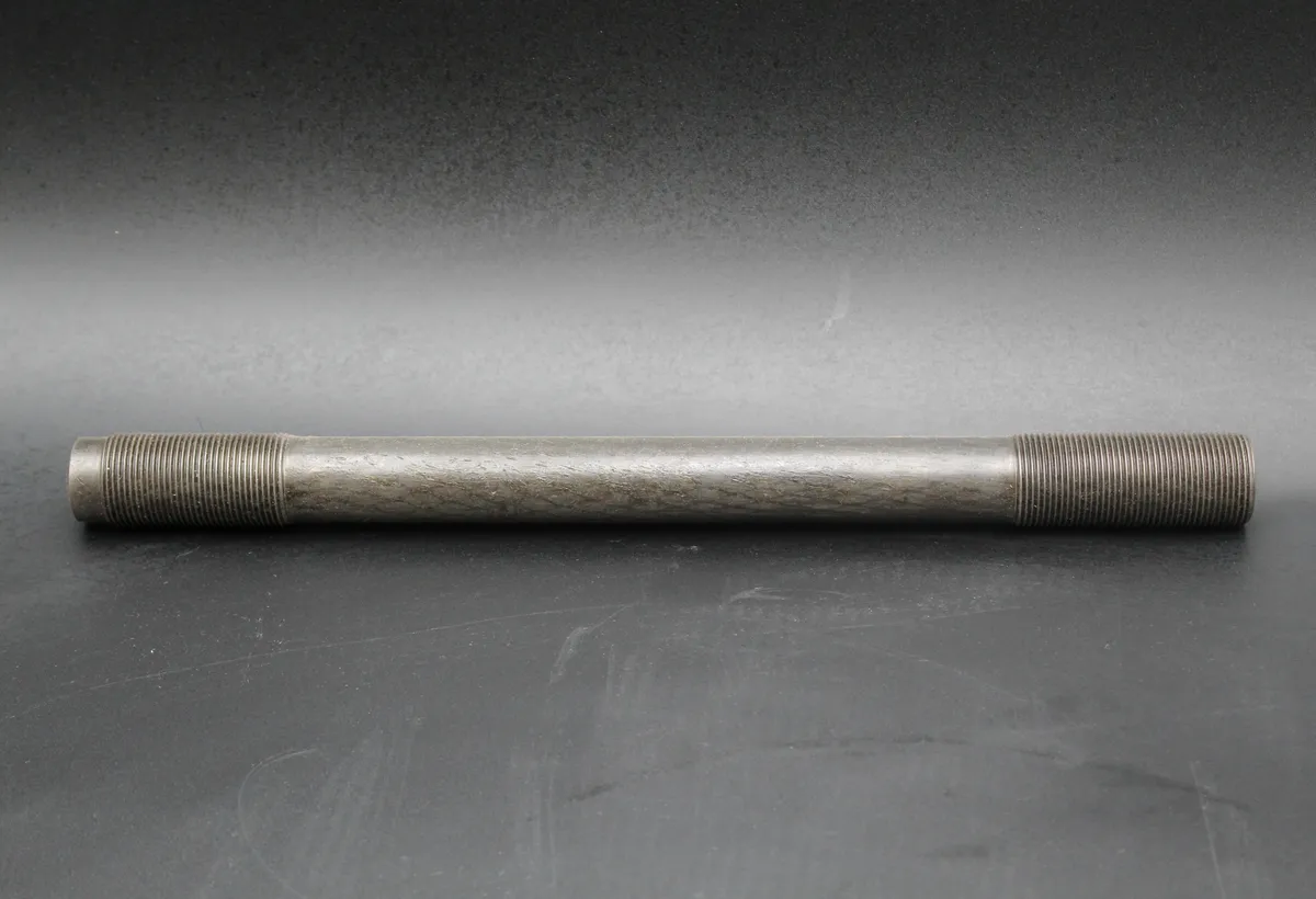 DEUTZ 628-D628-S/BVM628 Waisted Stud