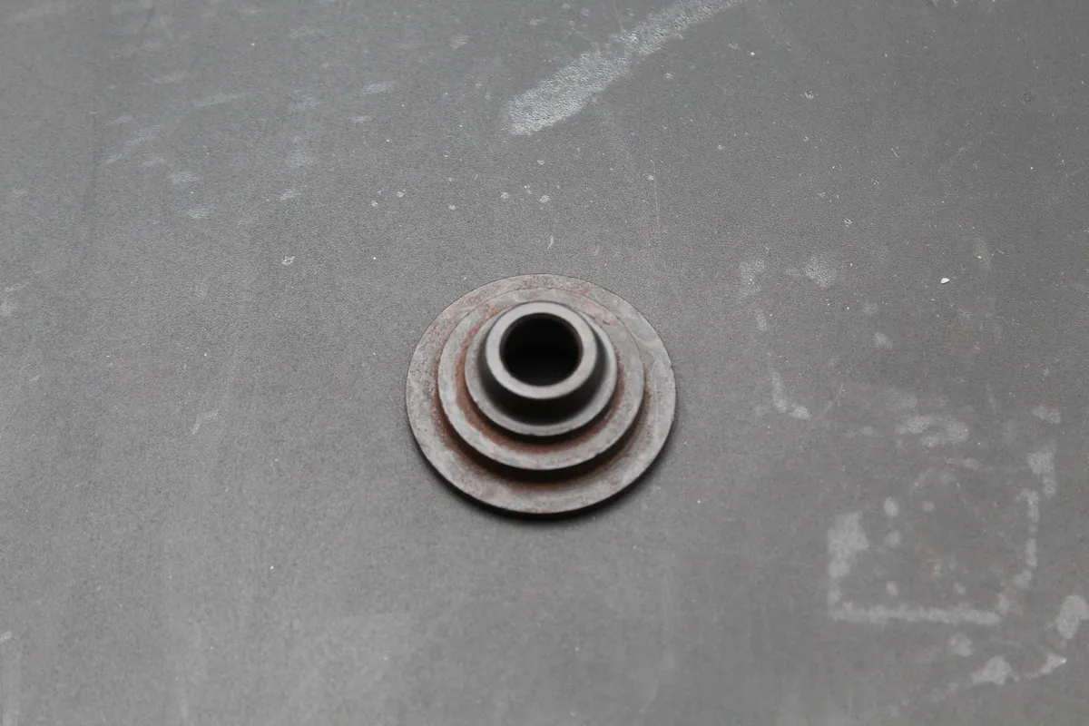 DEUTZ MWM 234-D234-TBD234 Spring Cap DEUTZ MWM 234-D234-TBD234 Spring Cap