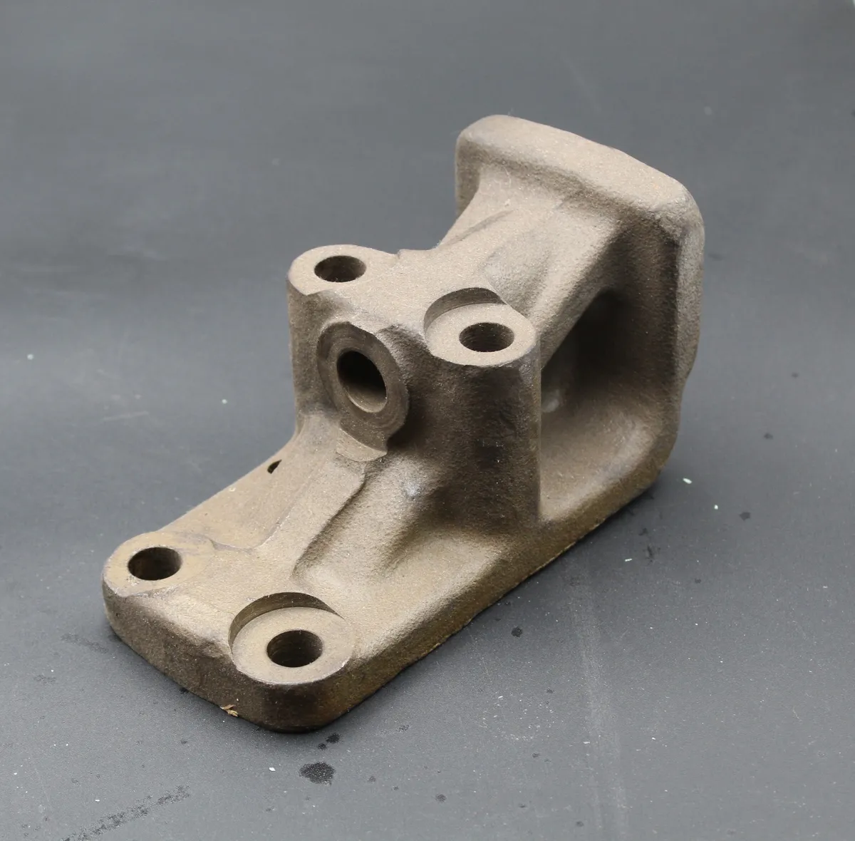 DEUTZ MWM 234-D234-TBD234 Claw