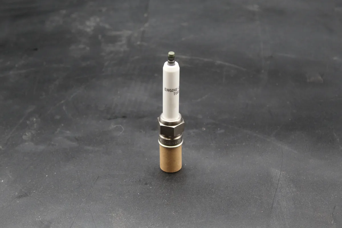 BERGEN K25:30 Spark Plug