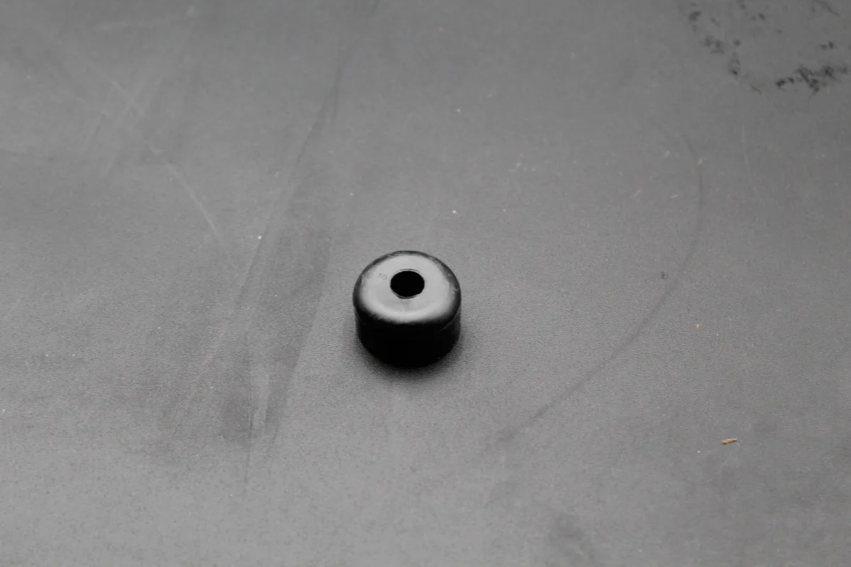 DEUTZ D912 Valve Cap DEUTZ D912 Valve Cap