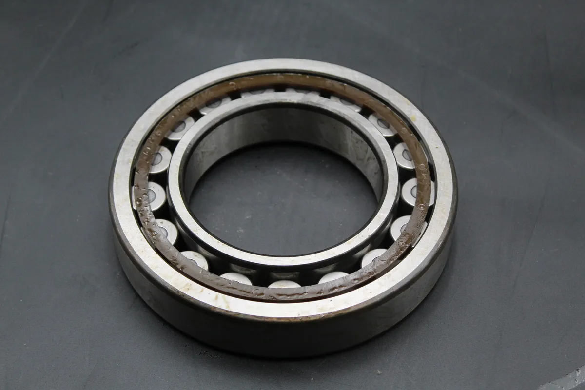 DEUTZ MWM 604-D604-TBD604 Roller Bearing DEUTZ MWM 604-D604-TBD604 Roller Bearing