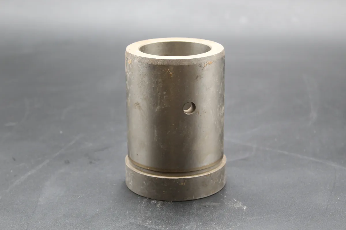 DEUTZ 528-D528-R/S/BAM528 Bearing Bush