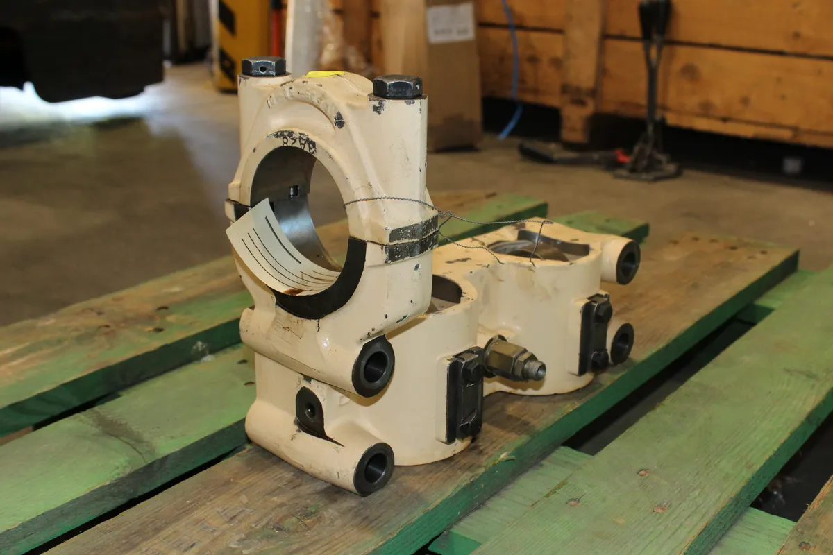 BERGEN K25:30 Bearing Bracket