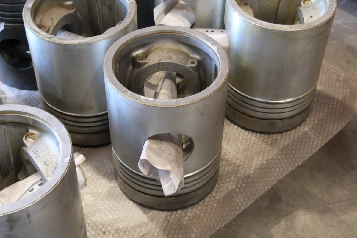 BERGEN K25:30 Piston K Engine Al