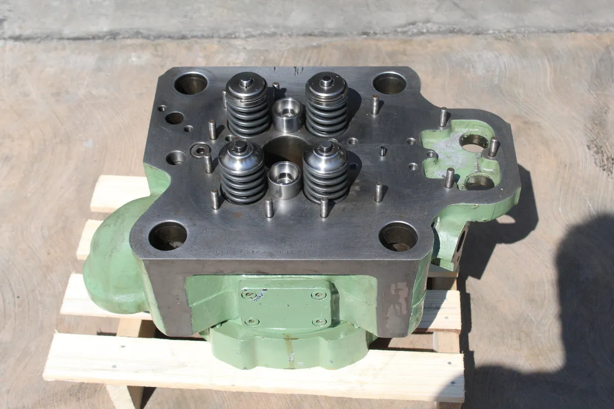 MAN 23/30 Cylinder Head Air Start